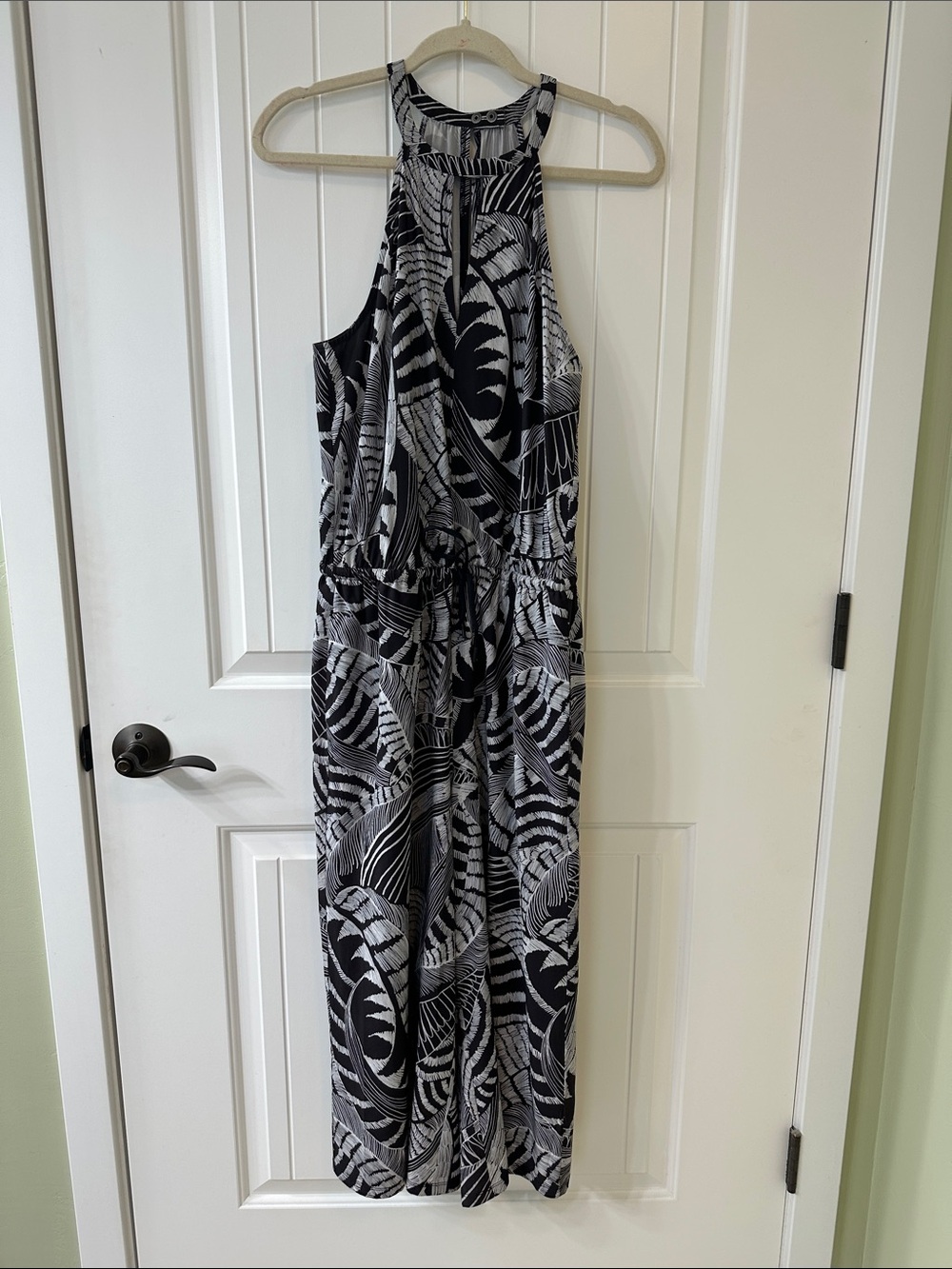 Athleta Black and White Jumpsuit Size-Small